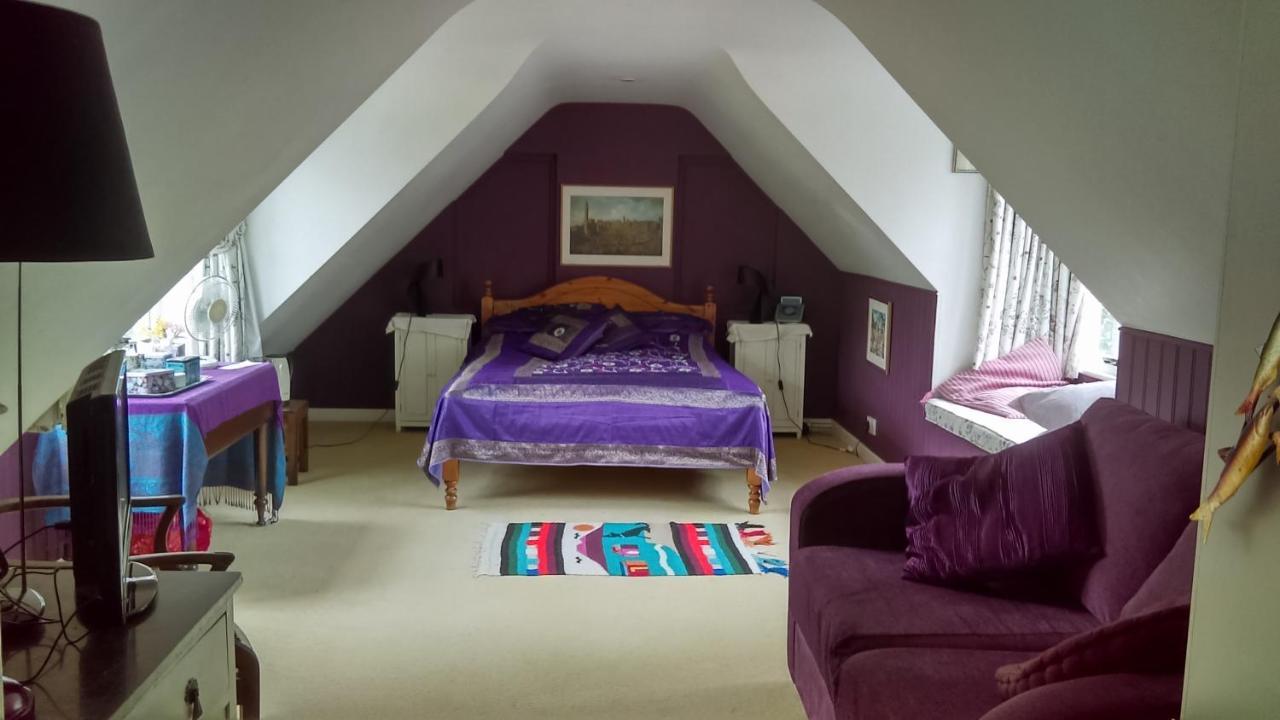 Orchard Pond Bed & Breakfast Даксфорд Экстерьер фото